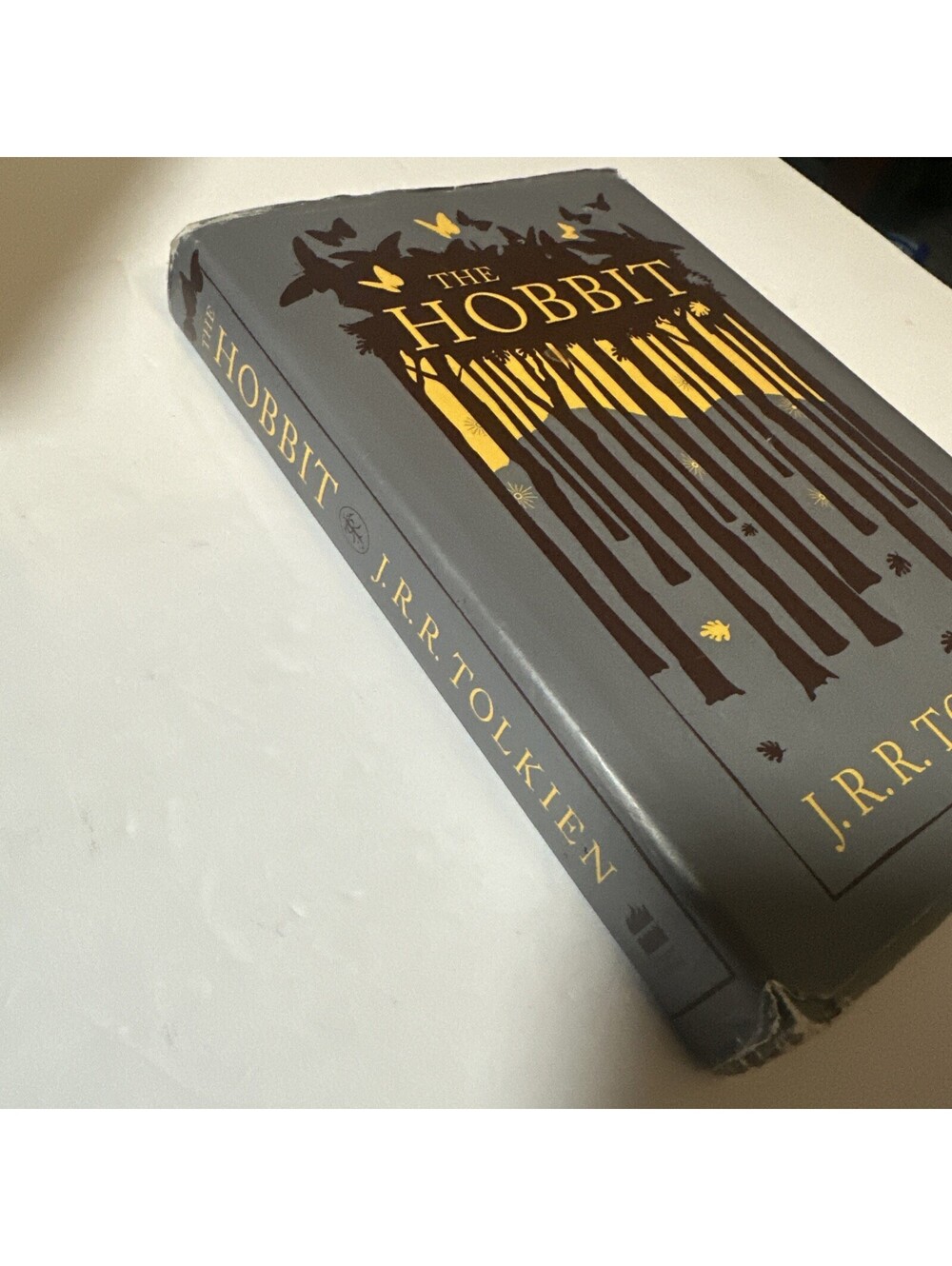 The Hobbit by Tolkien, J. R. R. Book - Picture 2 of 9